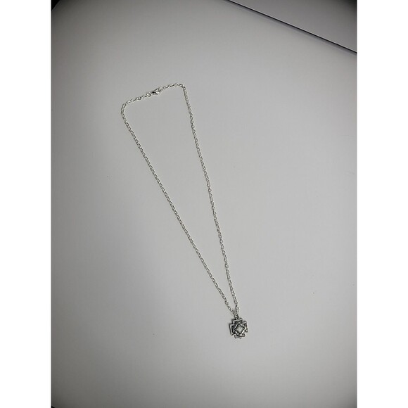 Handmade Chain Necklace Silver Tone Pendant Cross Shape White Stone Middle - Picture 10 of 11